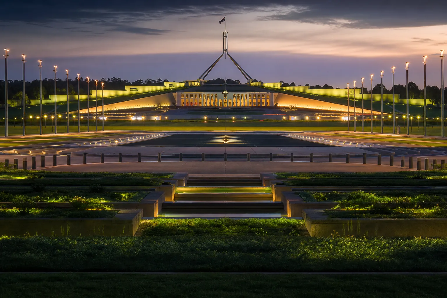 Editorial city guide graphic for Lucky Green Casino readers in Canberra, ACT